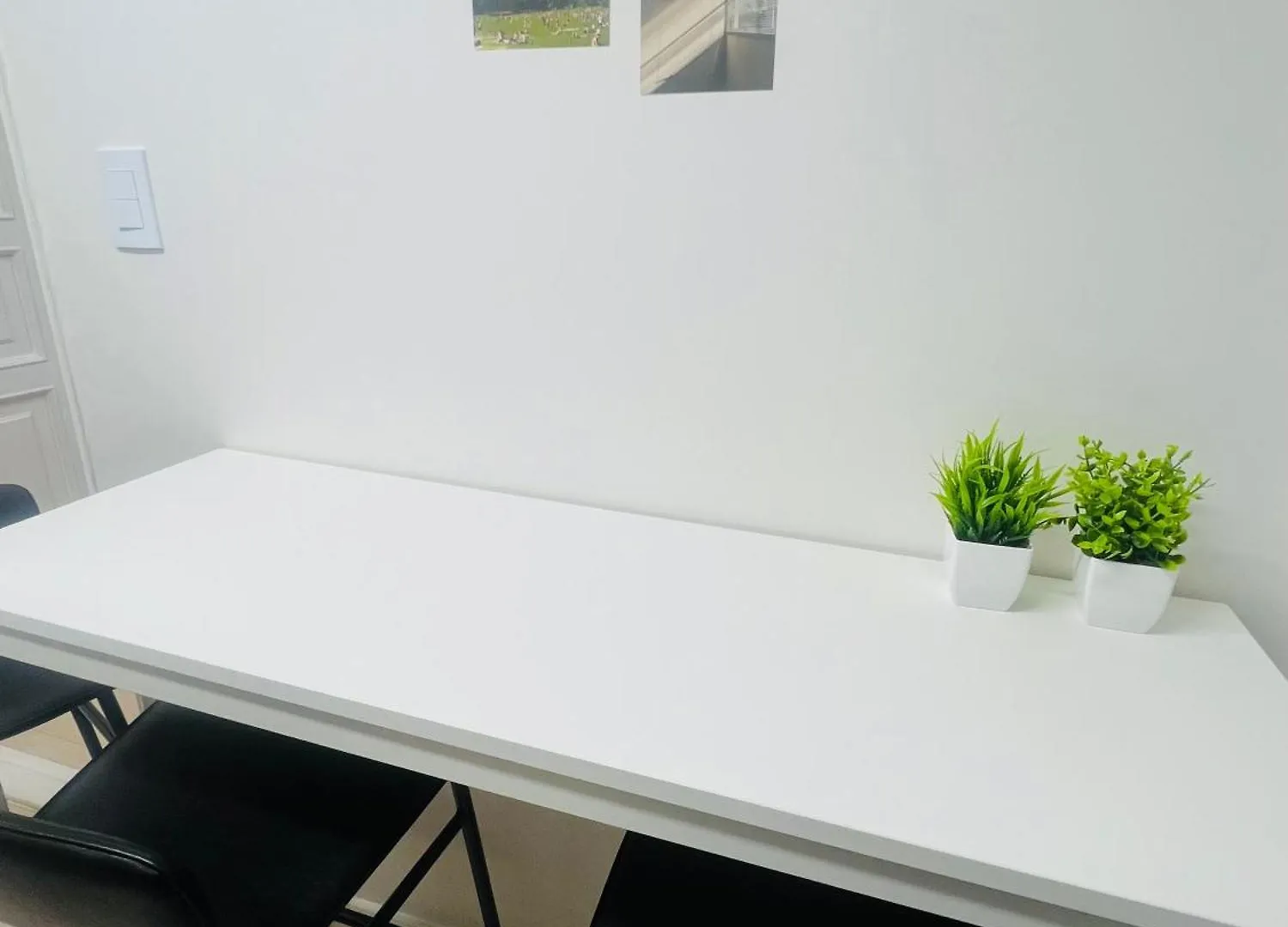 Hongdae Oyo Stay, Free Luggage Keeping, Hongdae Station Green Line And Airport Train Seoul 0*,  South Korea